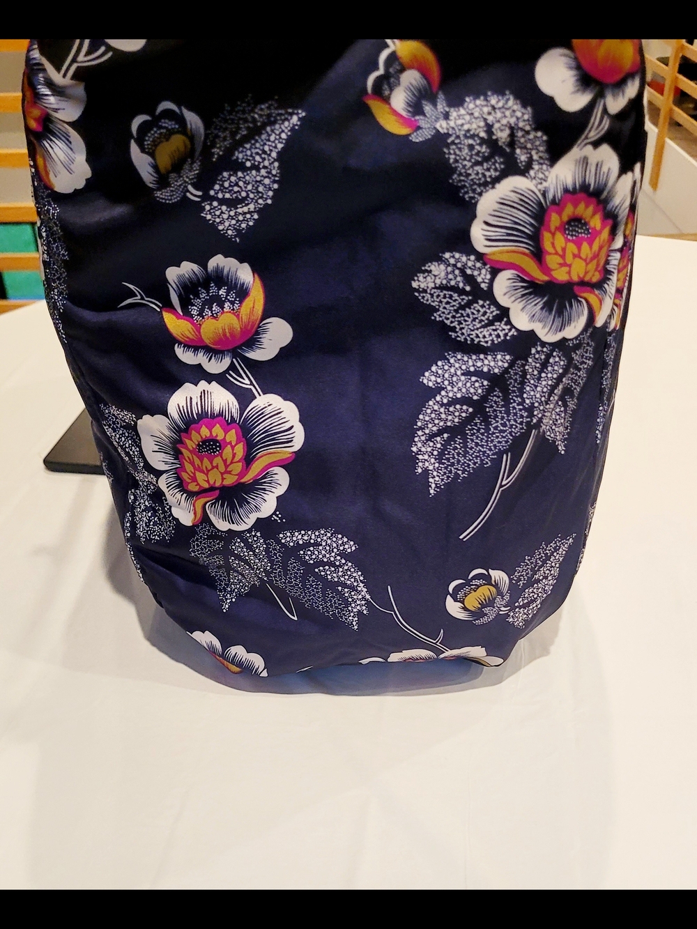 Vera Bradley Knollton Seurat Flotal Tote - Picture 3 of 4